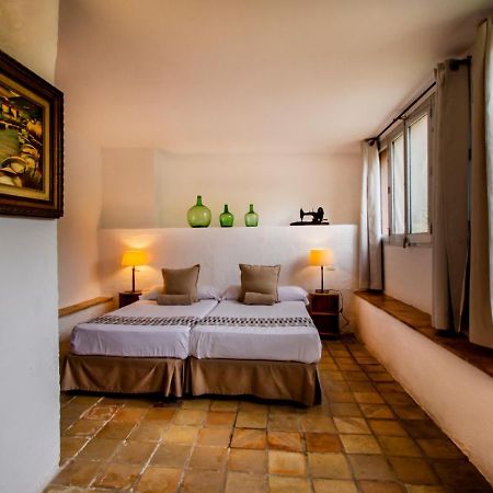 S'Hostal D'אספורלס מראה חיצוני תמונה