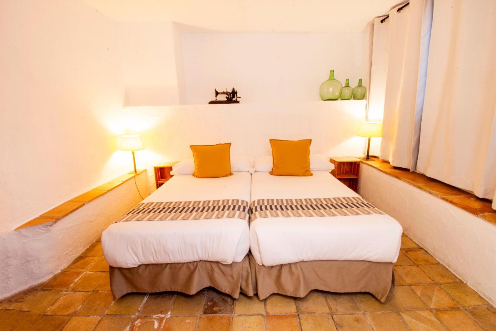 S'Hostal D'אספורלס מראה חיצוני תמונה