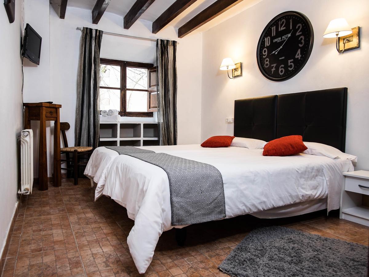S'Hostal D'אספורלס מראה חיצוני תמונה