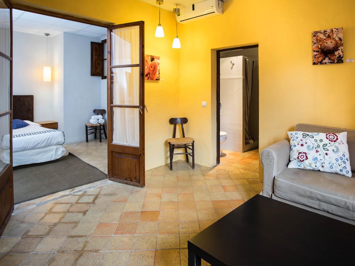 S'Hostal D'אספורלס מראה חיצוני תמונה